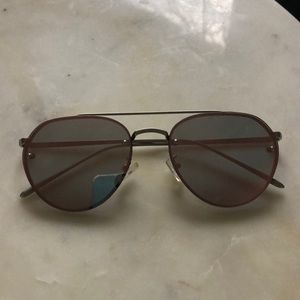 Sunglasses aviators